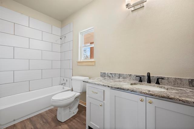 Building Photo - 2865 Conveyor Dr