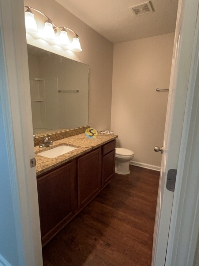 Building Photo - 8175 Golden Bamboo Dr