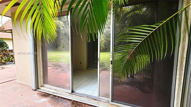 Building Photo - 1912 Palmland Dr