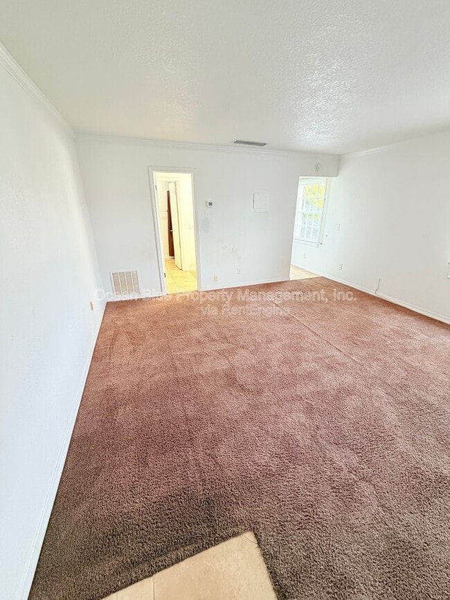 Building Photo - 13759 Orange Sunset Dr