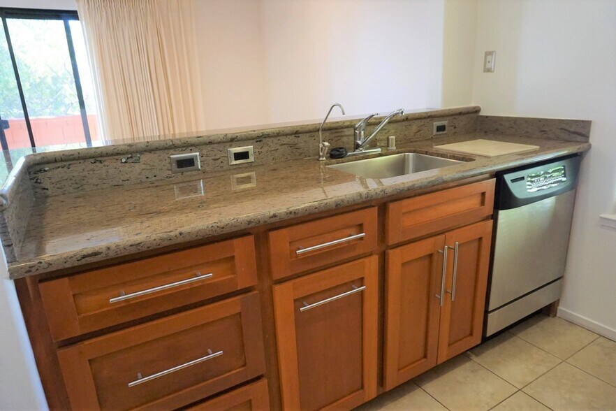 Building Photo - 2238 Allegheny Way