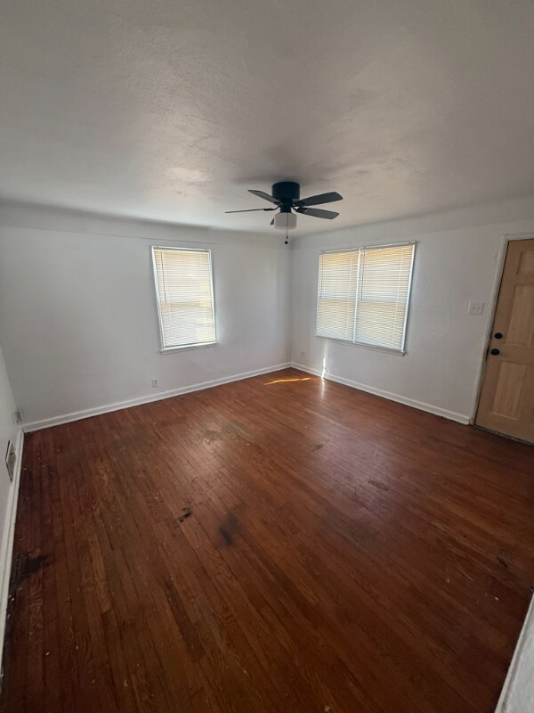 Building Photo - 5600 Gatesworth Ave