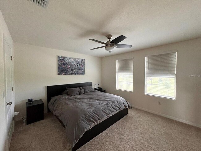 Building Photo - 2095 King Ranch St