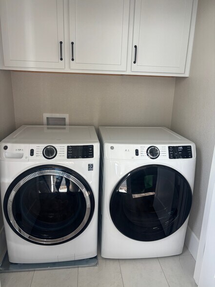 In Unit washer and dryer - 451 Dowitcher Walk