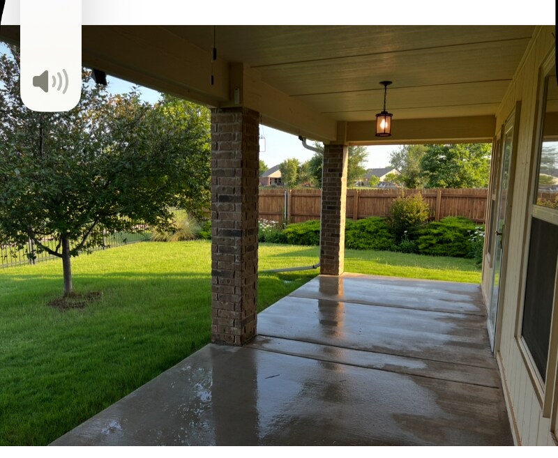 Building Photo - 18400 Agua Dr