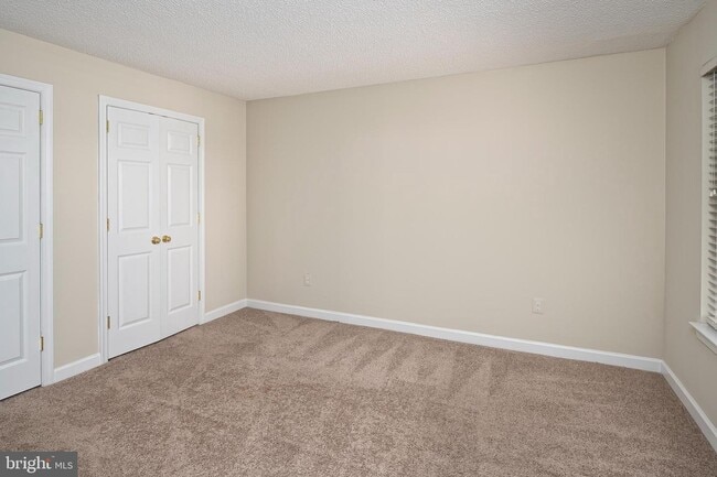 Building Photo - 14005 Vista Dr