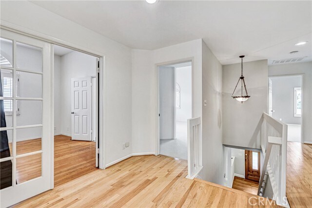 Building Photo - 532 25th St