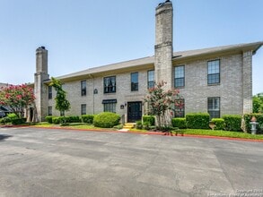 Building Photo - 2-BEDROOM, 2-BATHROOM CONDOMINIUM AT FARMINGTON COMMONS