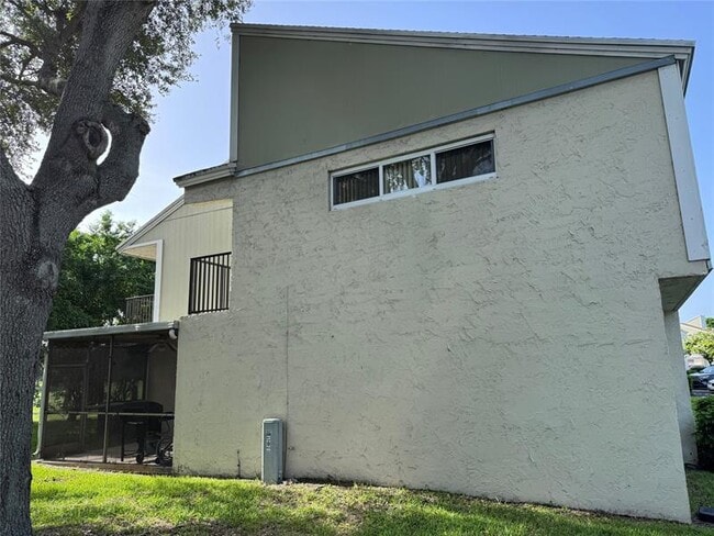Building Photo - 8031 Lagos De Campo Blvd