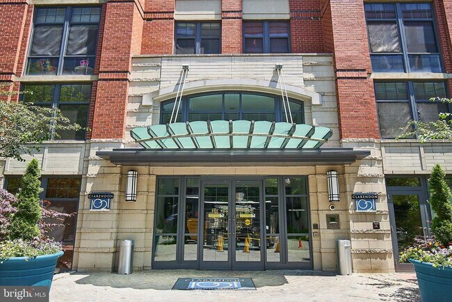 Primary Photo - 1021 N Garfield St