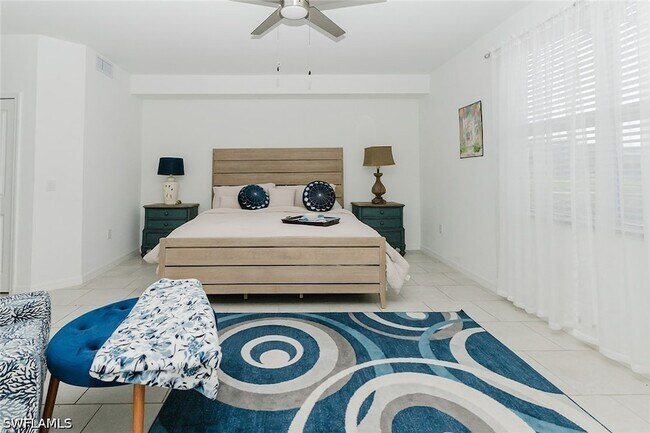 Building Photo - 5739 Oakmont Ct