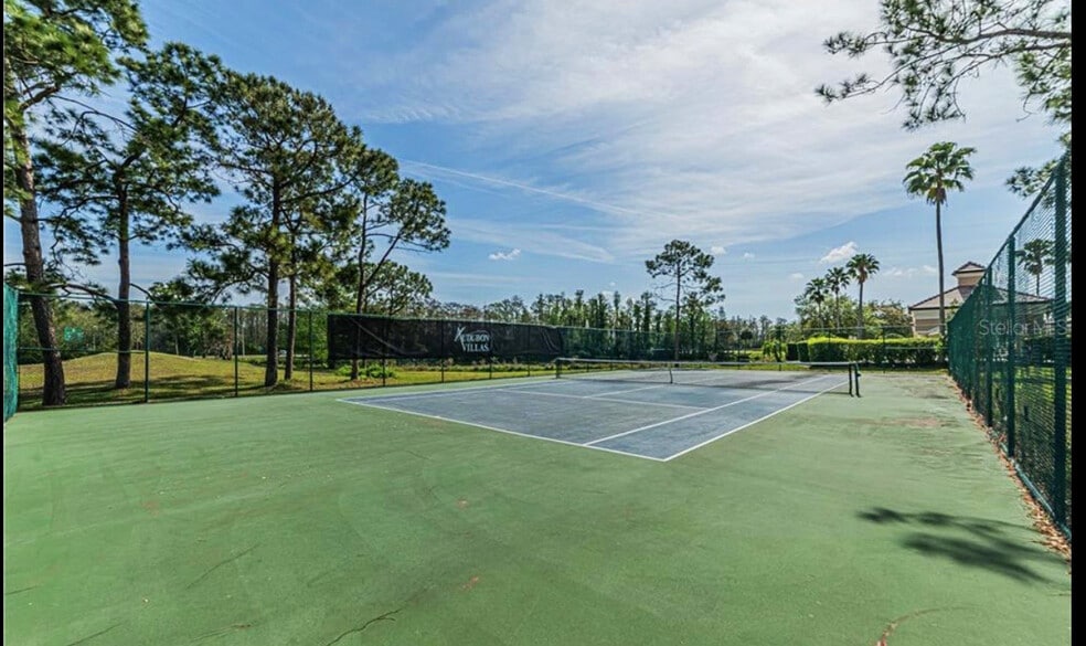 Building Photo - 13803 Fairway Island Dr