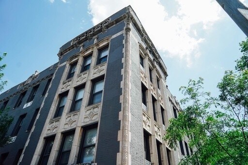 Primary Photo - 4875 N Magnolia Ave