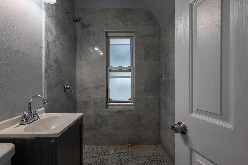 Building Photo - 729 Montana Ave