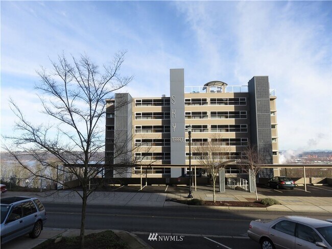 Building Photo - Updated 2BR Condo at Sky Terrace (Utilities Included!)