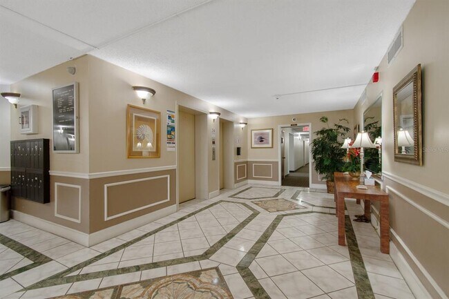 Building Photo - 3580 S Ocean Shore Blvd