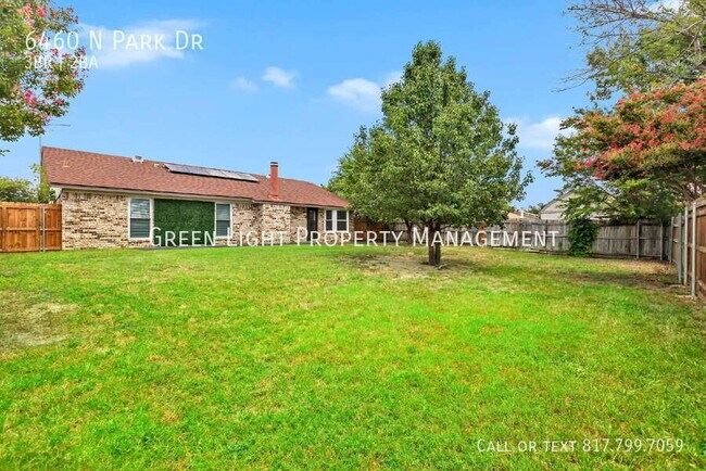 Building Photo - 6460 N Park Dr