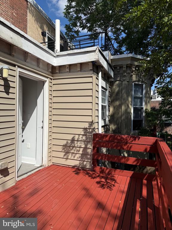 Building Photo - 1732 Mt Vernon St