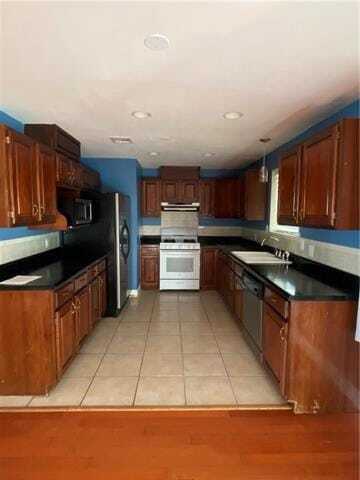 Building Photo - 421 N Atlanta St