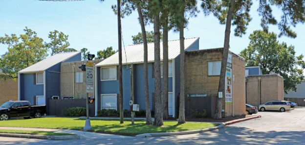 Building Photo - 311 Gladstell St