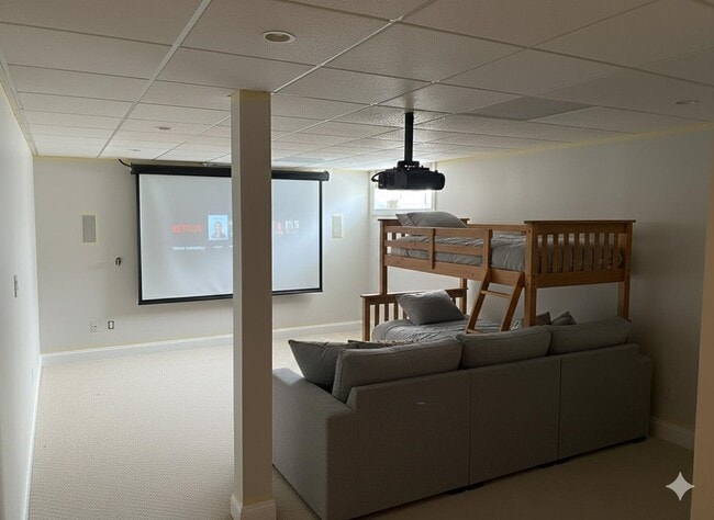 Building Photo - 112 Ocean Dr