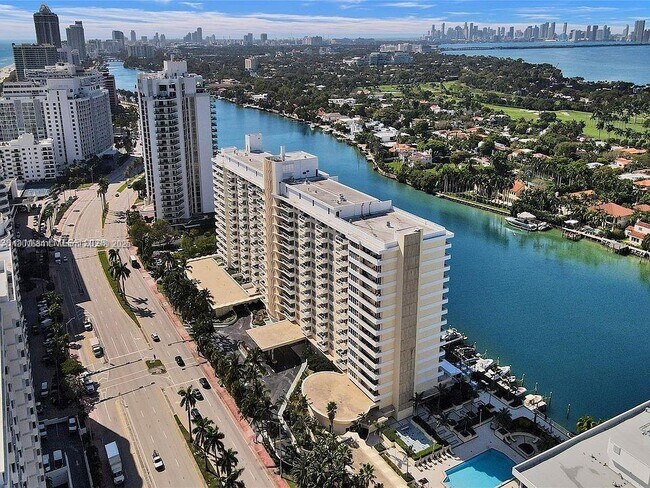 Building Photo - 5600 Collins Ave