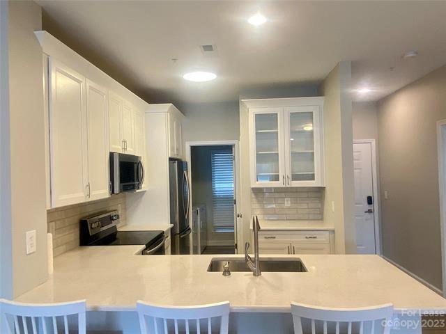 Building Photo - 920 Jetton St