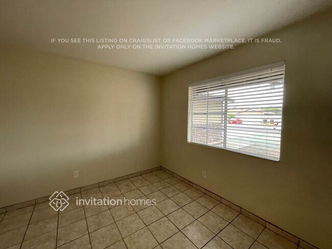 Building Photo - 7517 W Mercer Ln