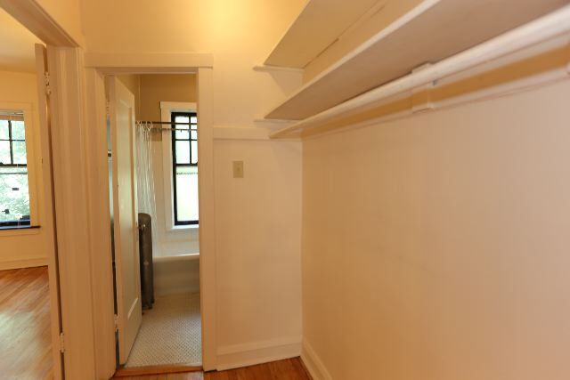 Building Photo - 4944 N Hoyne Ave