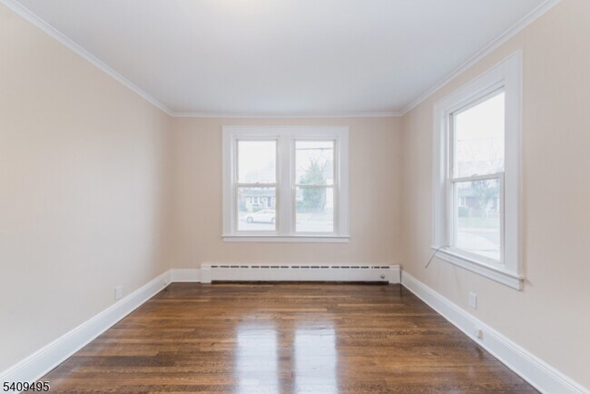 Building Photo - 72 Claremont Ave