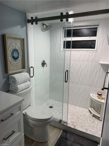 Building Photo - 960 7th St S