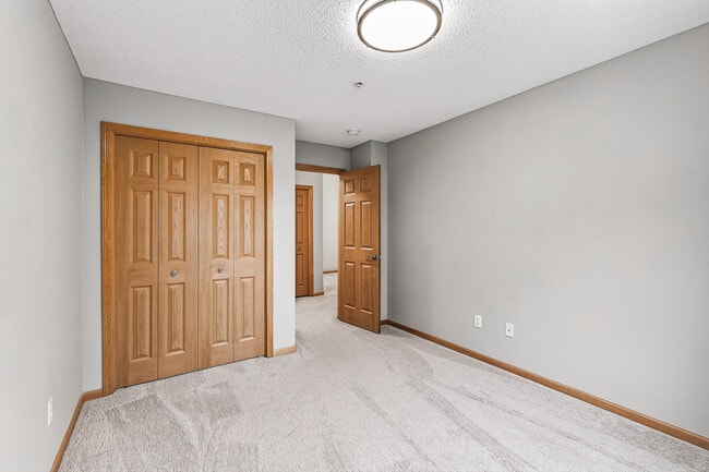 Building Photo - 10098 Bridgehill Terrace