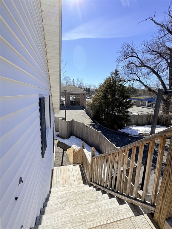 Building Photo - 18 Beulah St