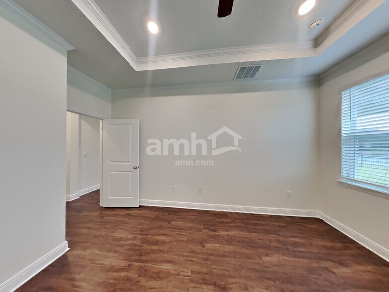 Building Photo - 6318 Emerald Hls Wy