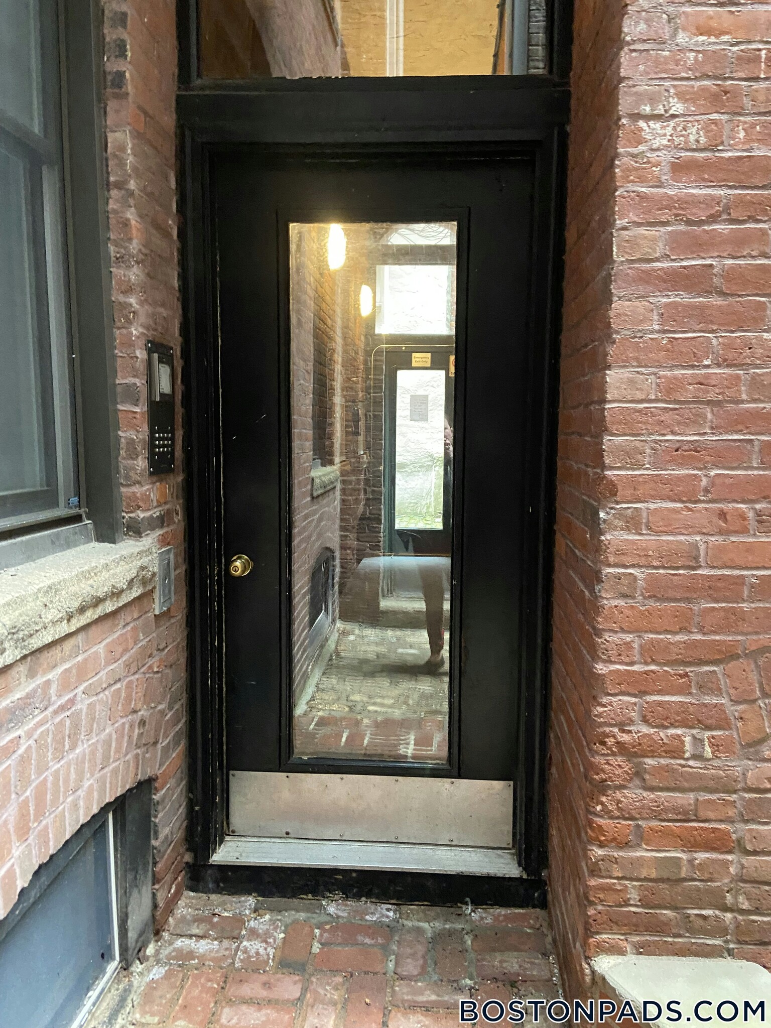 Building Photo - 38A Charter St