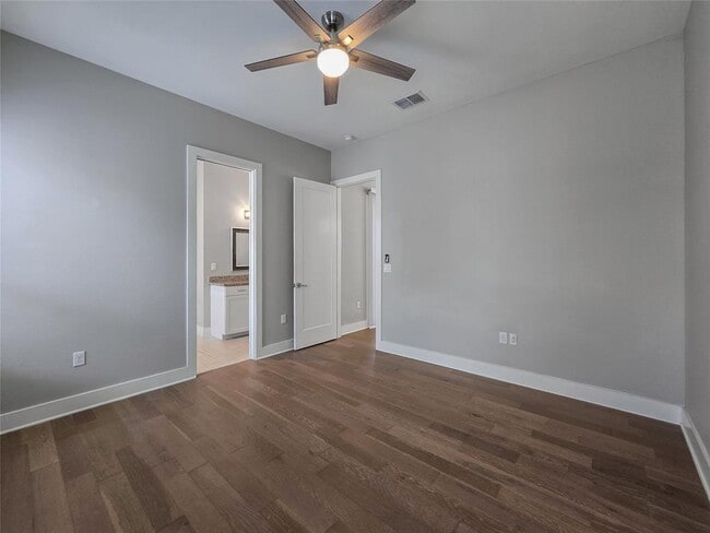 Building Photo - 8518 Fathom Cir