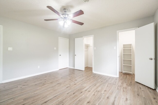 Building Photo - Beautiful 3 Bed 2 Bath Home for Rent in Fo...
