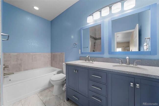 Building Photo - 9569 Pearl Cir