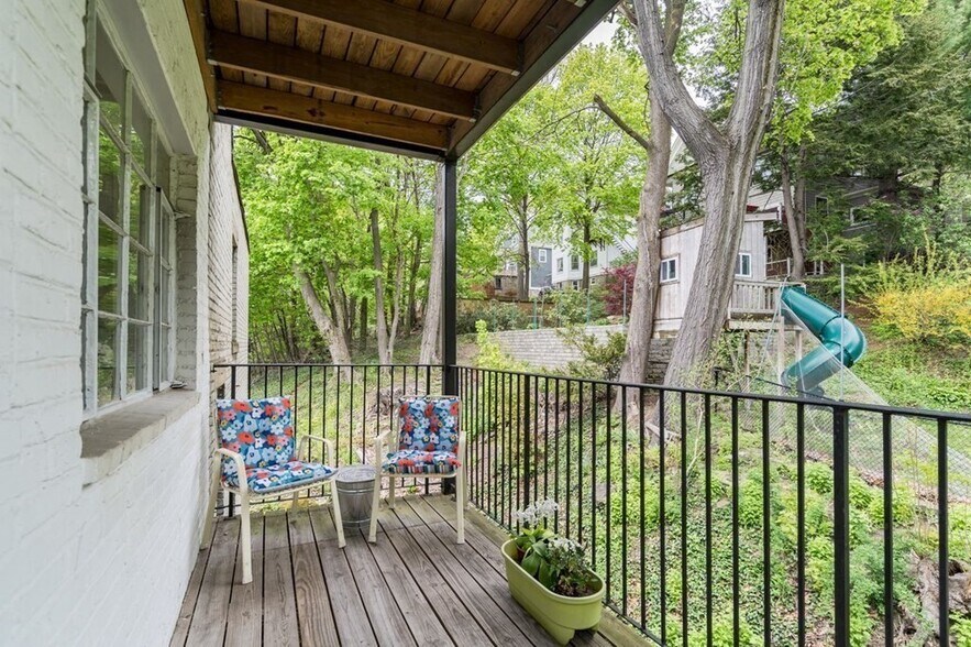 Building Photo - 21 Westbourne Ter