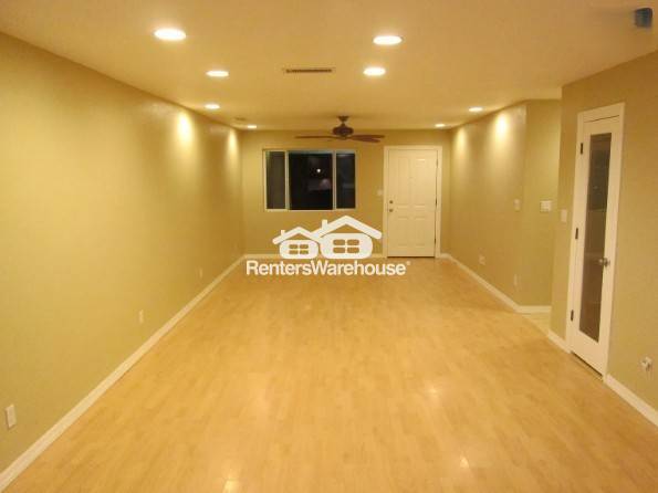 Building Photo - 3814 W El Caminito Dr