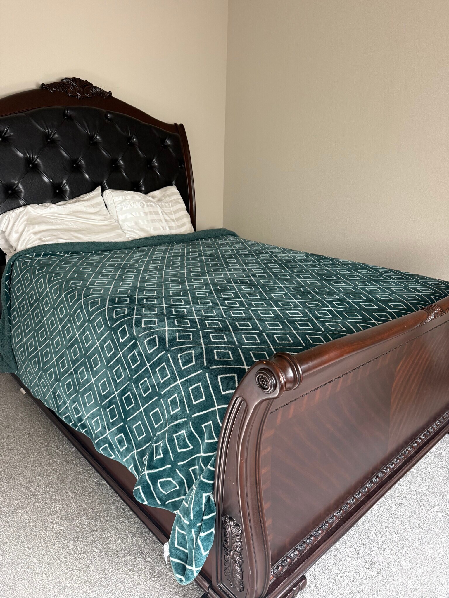 Building Photo - 2241 Mia Loop