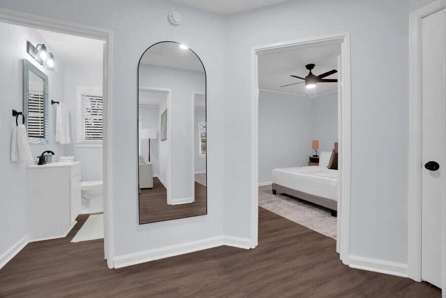 Building Photo - 610 S Georgetown Dr