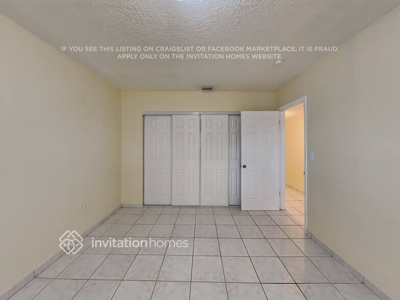 Building Photo - 17421 SW 92nd Ct