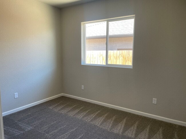 Building Photo - Brand New Single Family Home