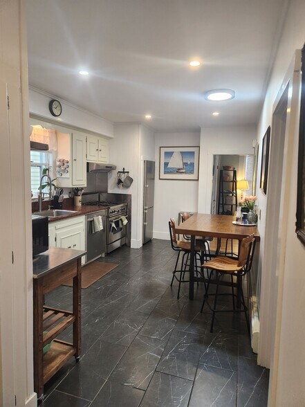 kitchen - 45 Elm St