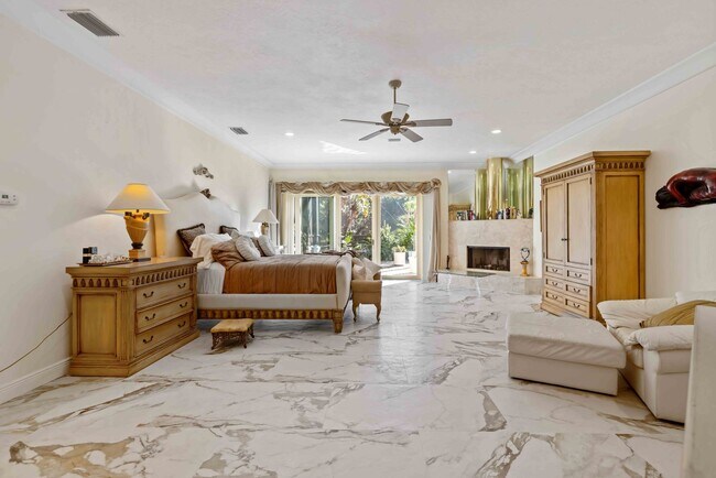 Building Photo - Luxury Golf Course Rental with private movie theater and ideal for entertaining large groups