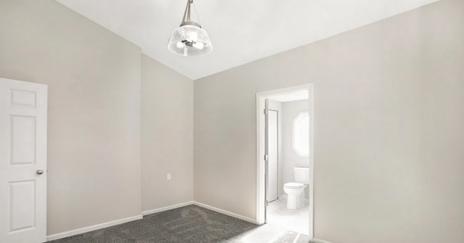 Building Photo - 3 bedroom 1 bath house for rent near Iroqu...