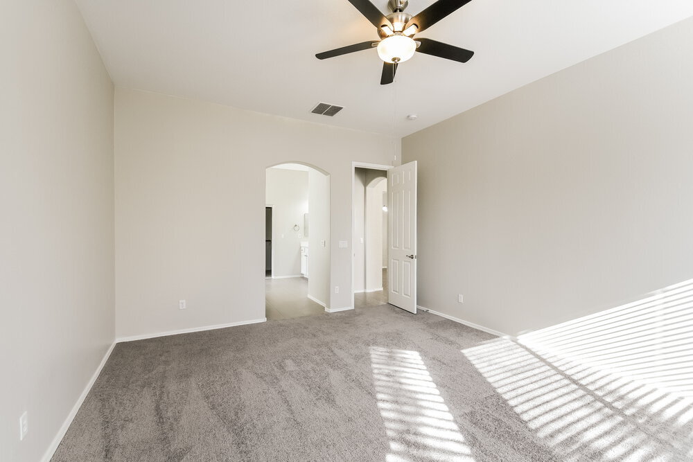 Building Photo - 6805 W Lariat Ln