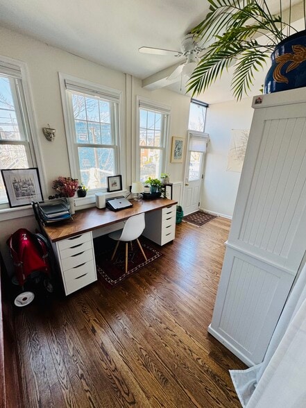 Building Photo - 1432 Montello Ave NE