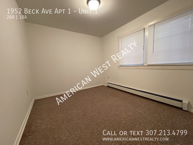 Building Photo - 1952 Beck Ave